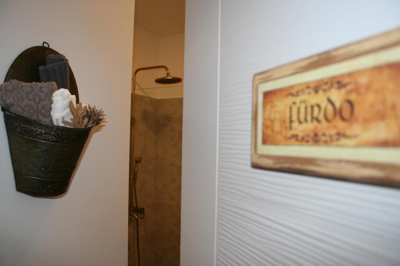 אגר Ezuest Boroka Apartman מראה חיצוני תמונה