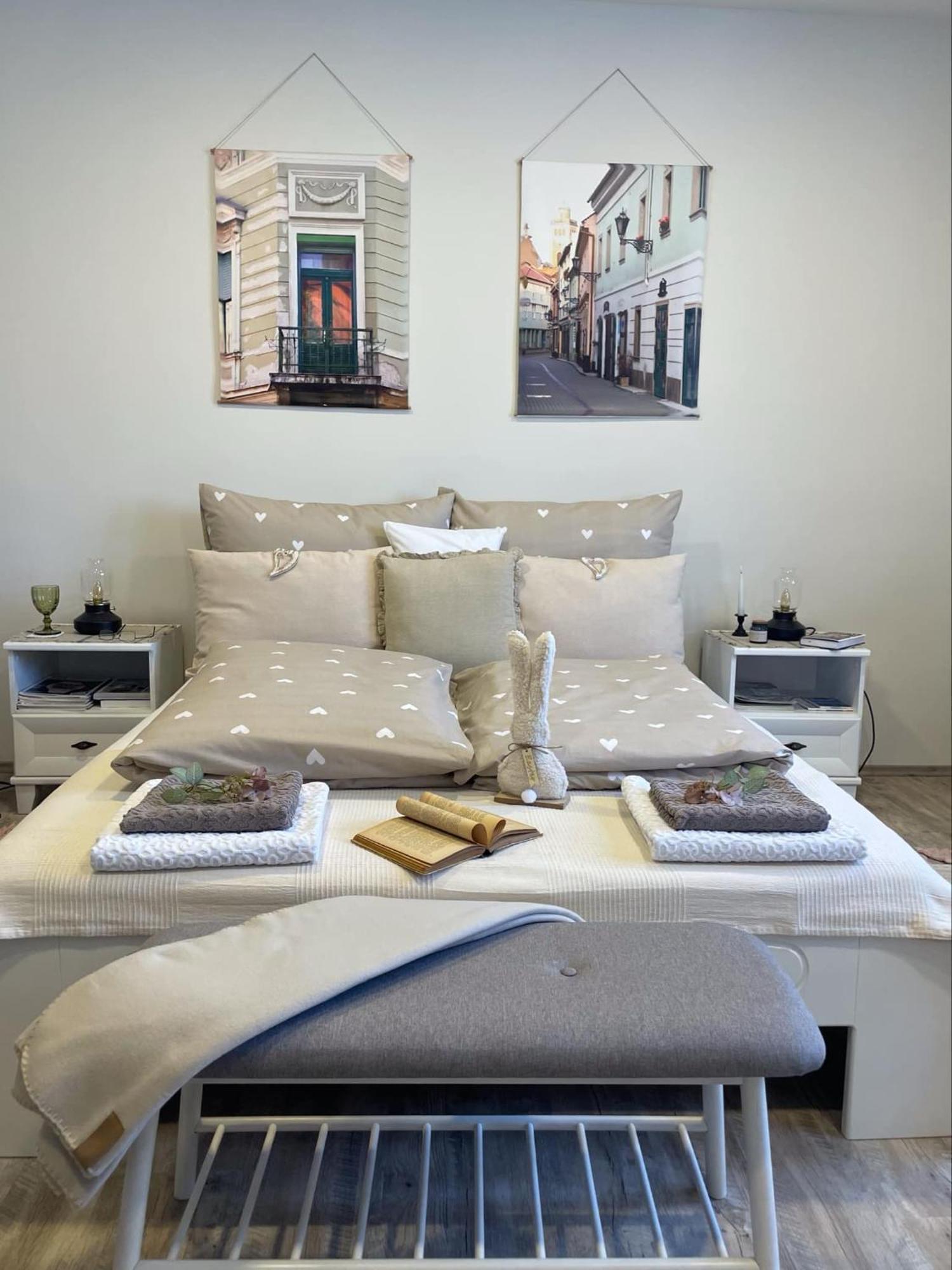 אגר Ezuest Boroka Apartman מראה חיצוני תמונה